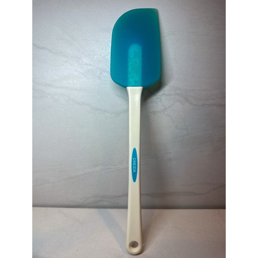 Vintage Blue &‎ White Oneida Silicone Scraper Spatula
